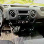 Vuokrattava pakettiauto ohjaamo